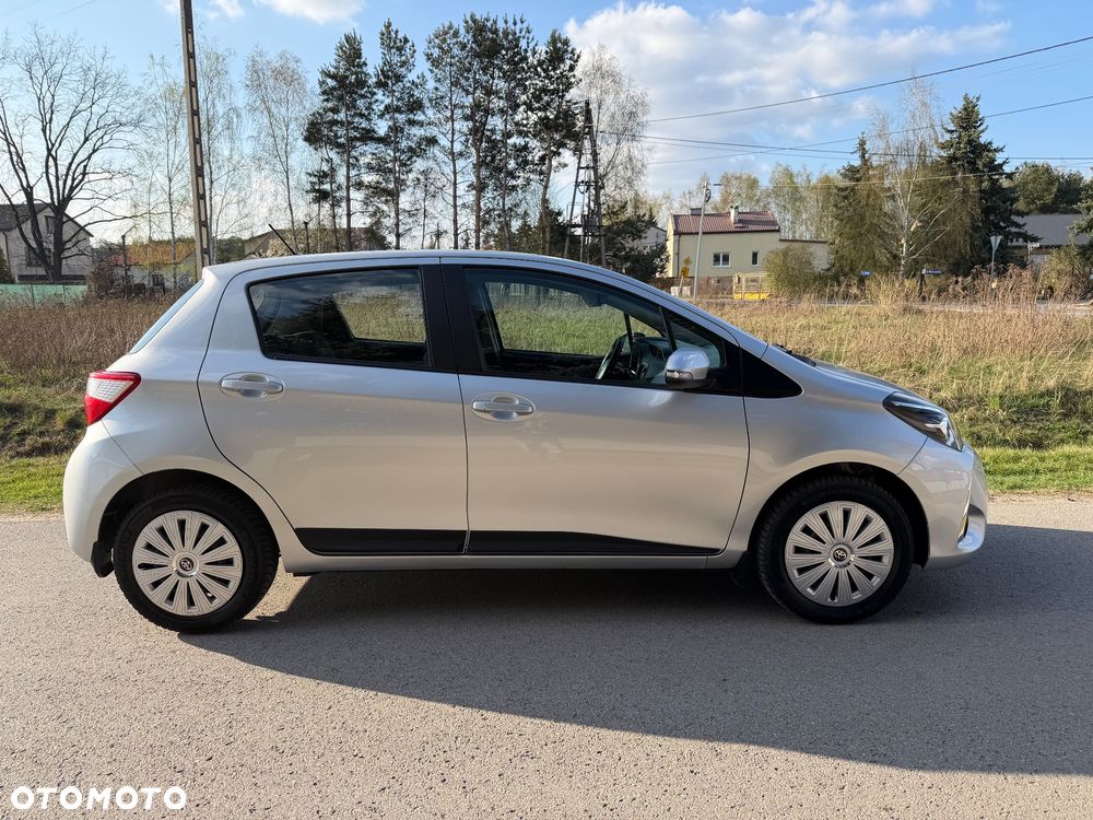 Toyota Yaris 1.0 VVT-i Life - 11