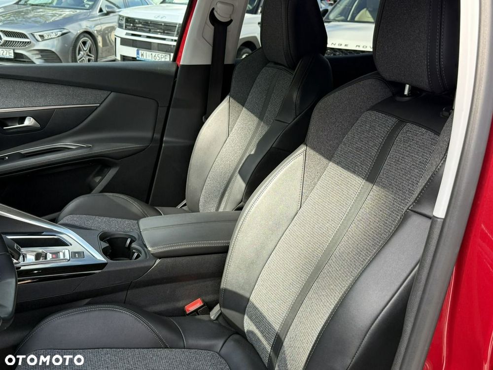 Peugeot 3008 1.2 PureTech Allure S&S EAT8 - 12
