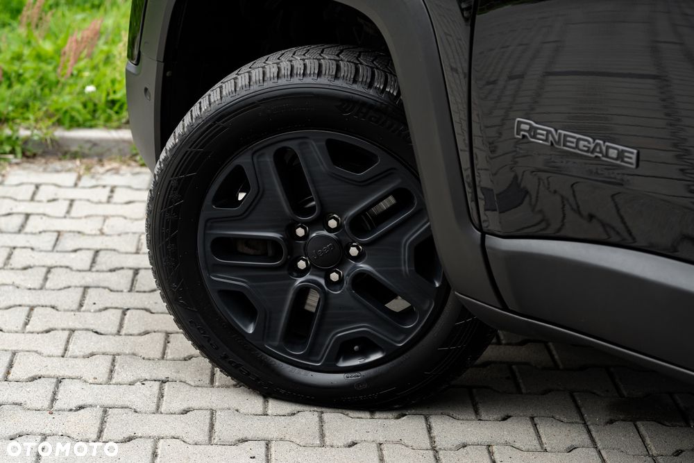 Jeep Renegade - 12
