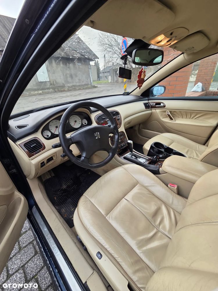 Peugeot 607 3.0 Pack Tiptronic - 7