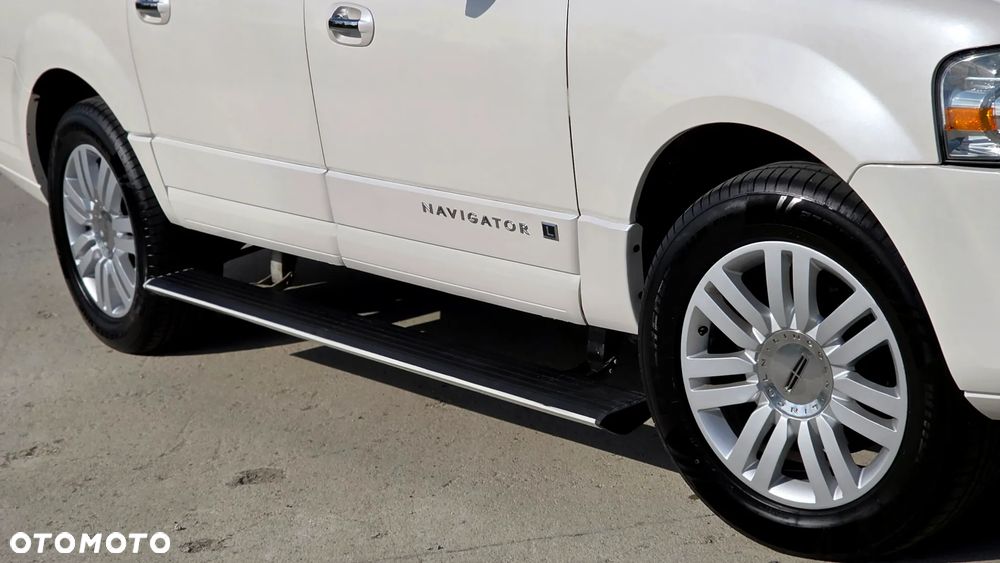Lincoln Navigator 5.4 4WD Luxury - 7