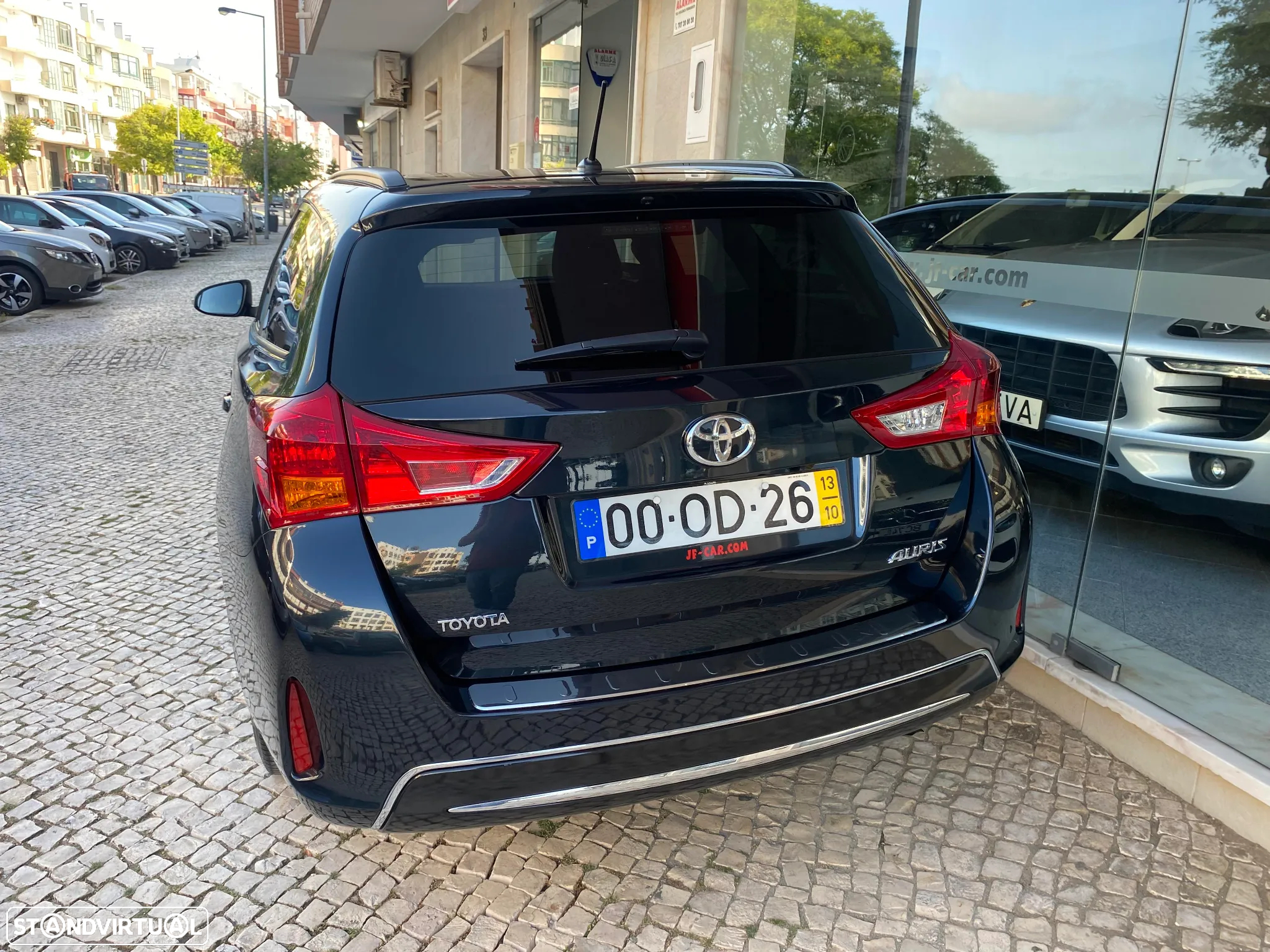 Toyota Auris Touring Sports 1.4 D-4D Com+P.Sport - 9