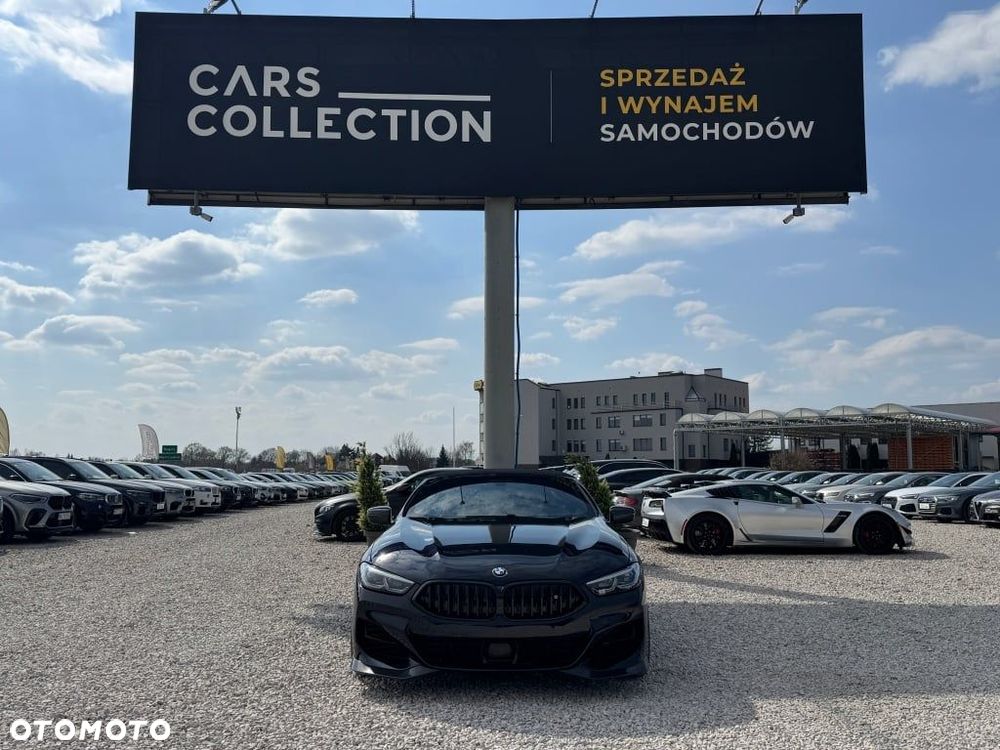 BMW Seria 8 - 26