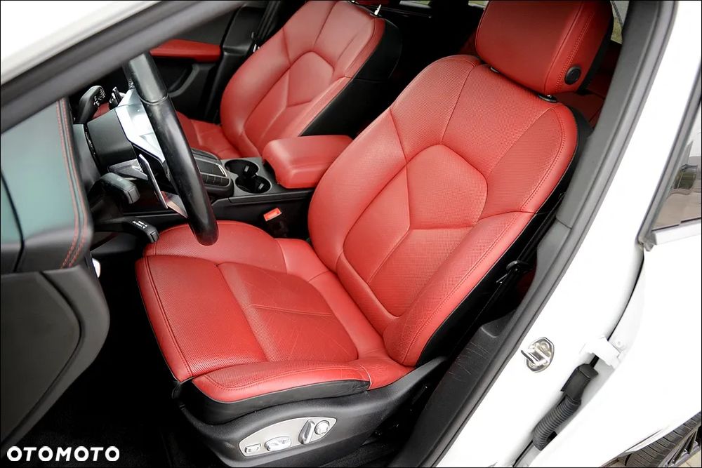 Porsche Macan Standard - 21