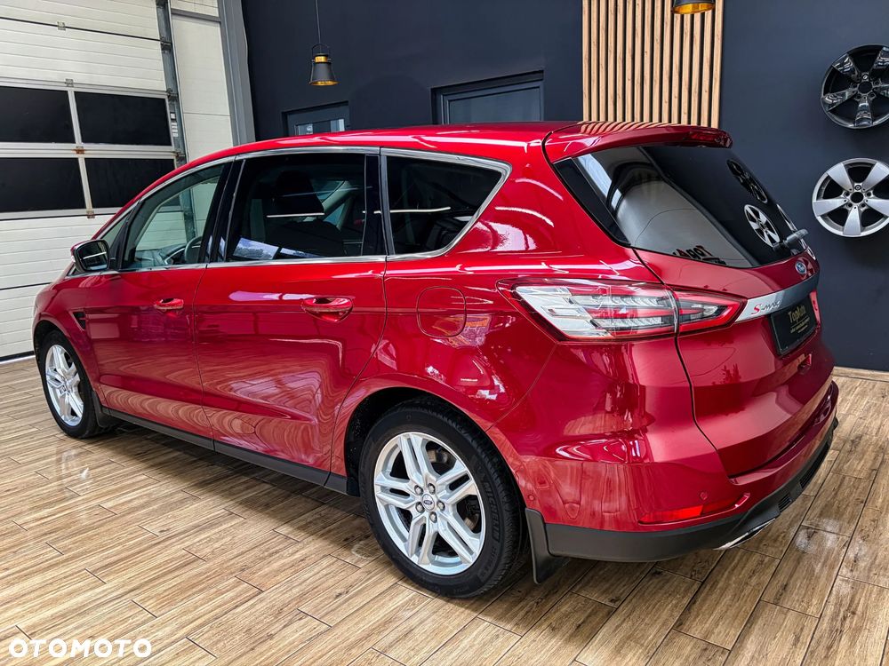 Ford S-Max 2.0 EcoBoost Titanium - 11