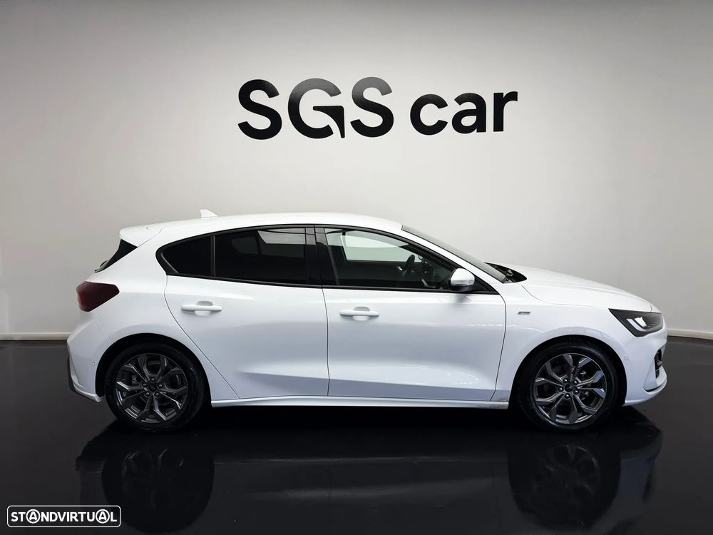 Ford Focus 1.0 EcoBoost MHEV ST-Line - 5