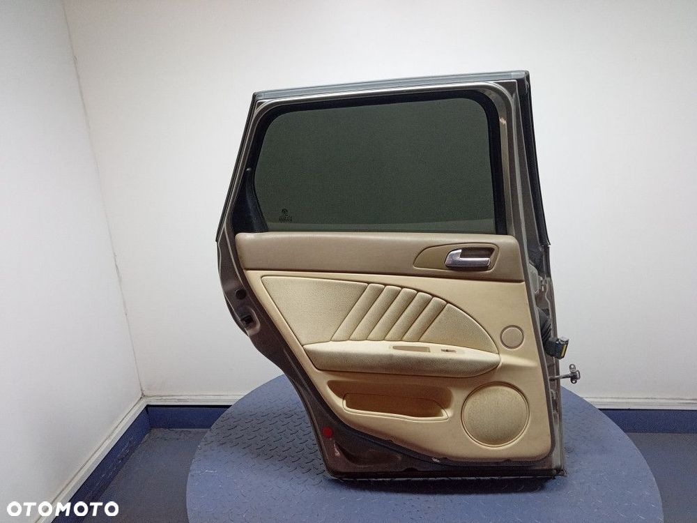 ALFA ROMEO 159 KOMBI DRZWI TYŁ LEWE TYLNE 651 - 2