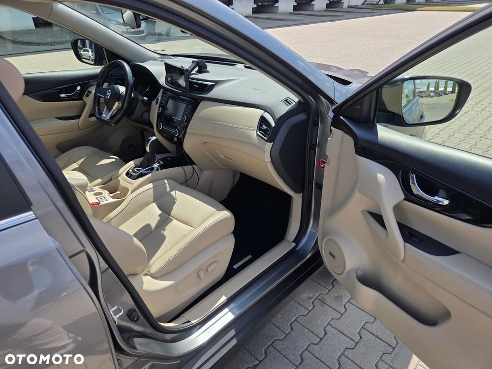 Nissan X-Trail 1.3 DIG-T Tekna 2WD DCT - 32