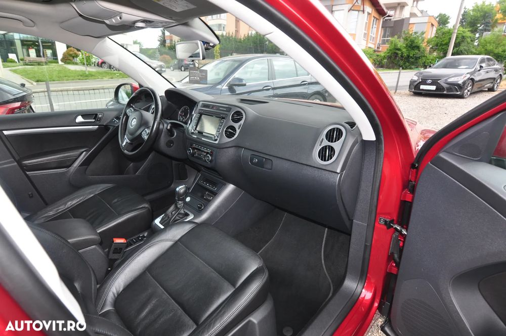 Volkswagen Tiguan 2.0 TDI 4Motion DSG BMT Sport & Style - 10