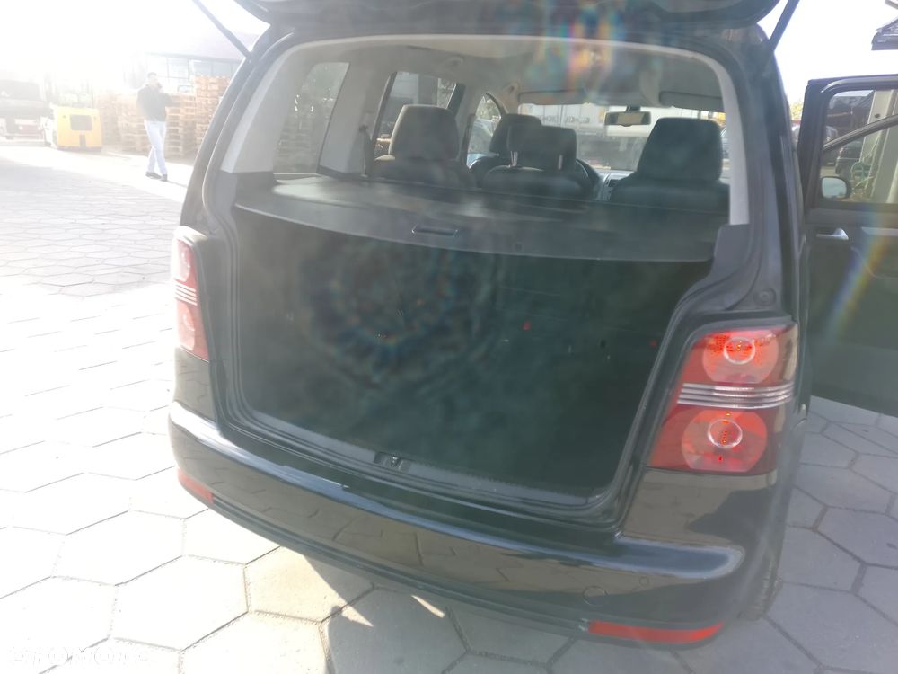 Volkswagen Touran 2.0 TDI United - 8