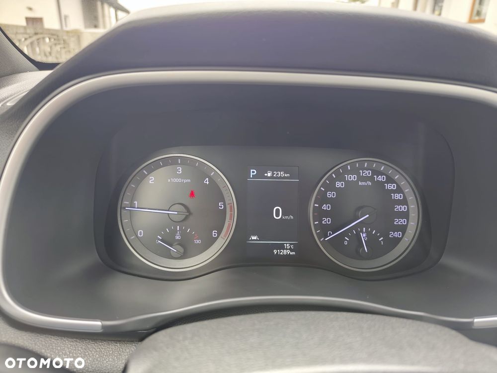 Hyundai Tucson blue 1.6 CRDi 2WD DCT Premium - 23