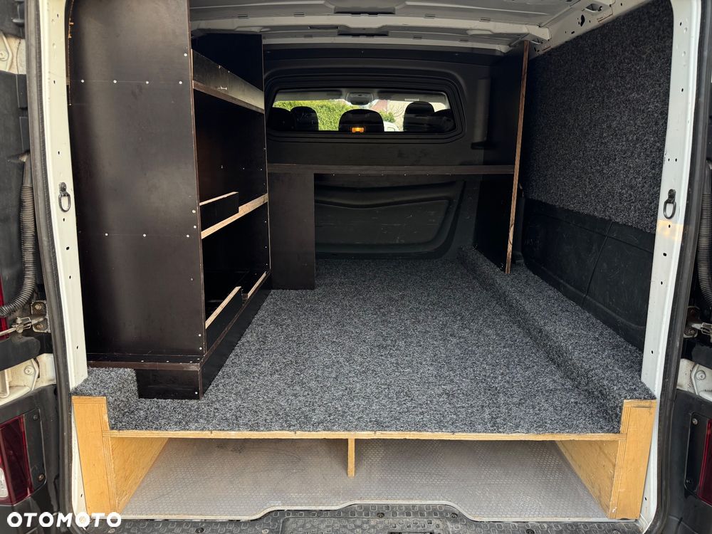 Renault Trafic - 14