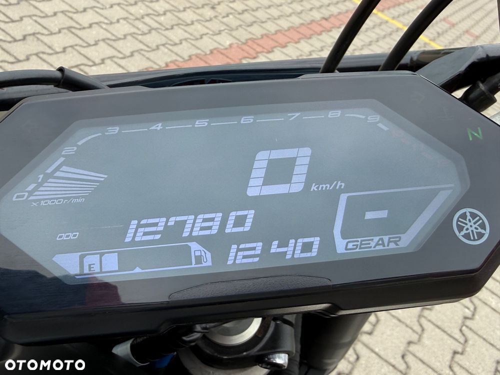 Yamaha MT - 6