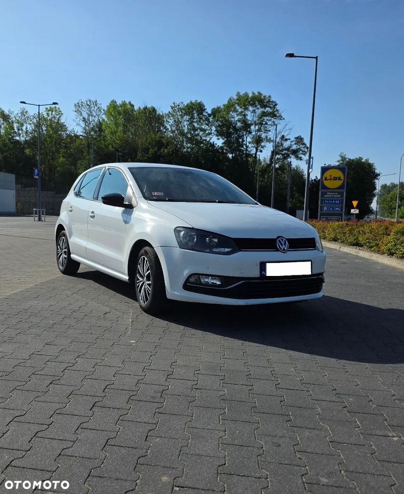 Volkswagen Polo 1.4 TDI Blue Motion Technology Allstar - 8