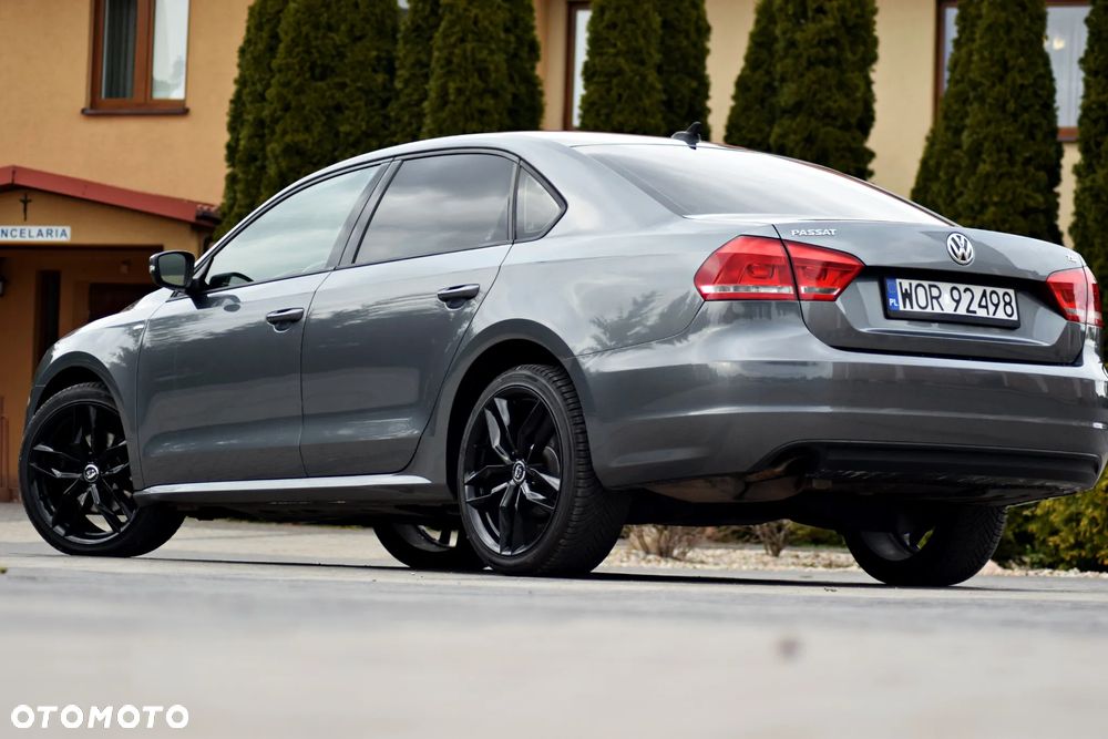 Volkswagen Passat - 19