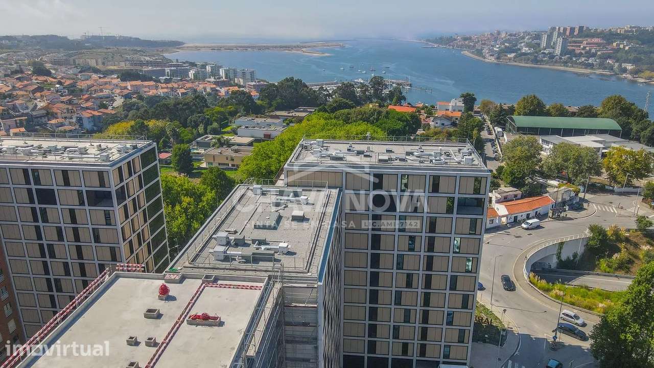 T1 Novo Ed. Yard Next c/ Vistas e Lugar de Garagem na Afurada - Gaia - Grande imagem: 2/9