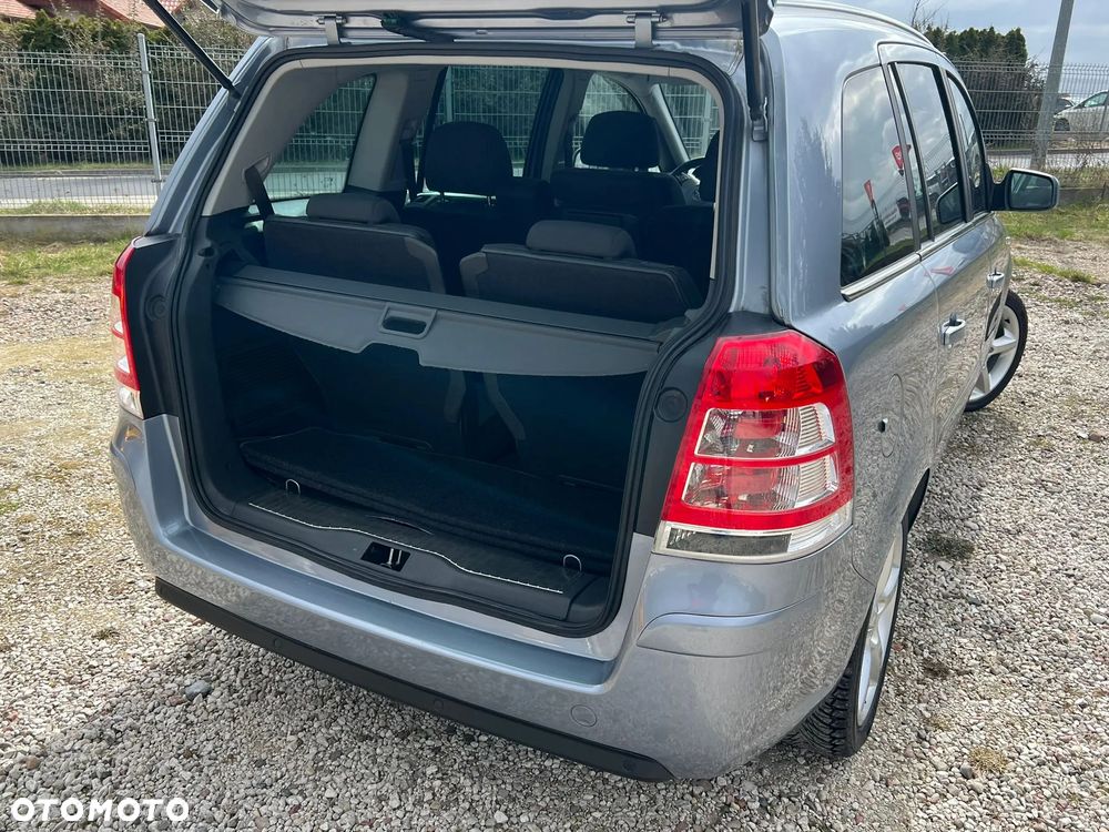 Opel Zafira 1.8 Easytronic Family Plus - 8