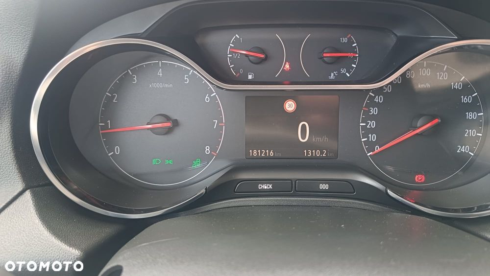 Opel Grandland X - 16