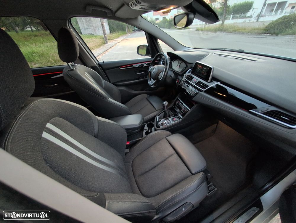 BMW 216 Gran Tourer d 7L - 28
