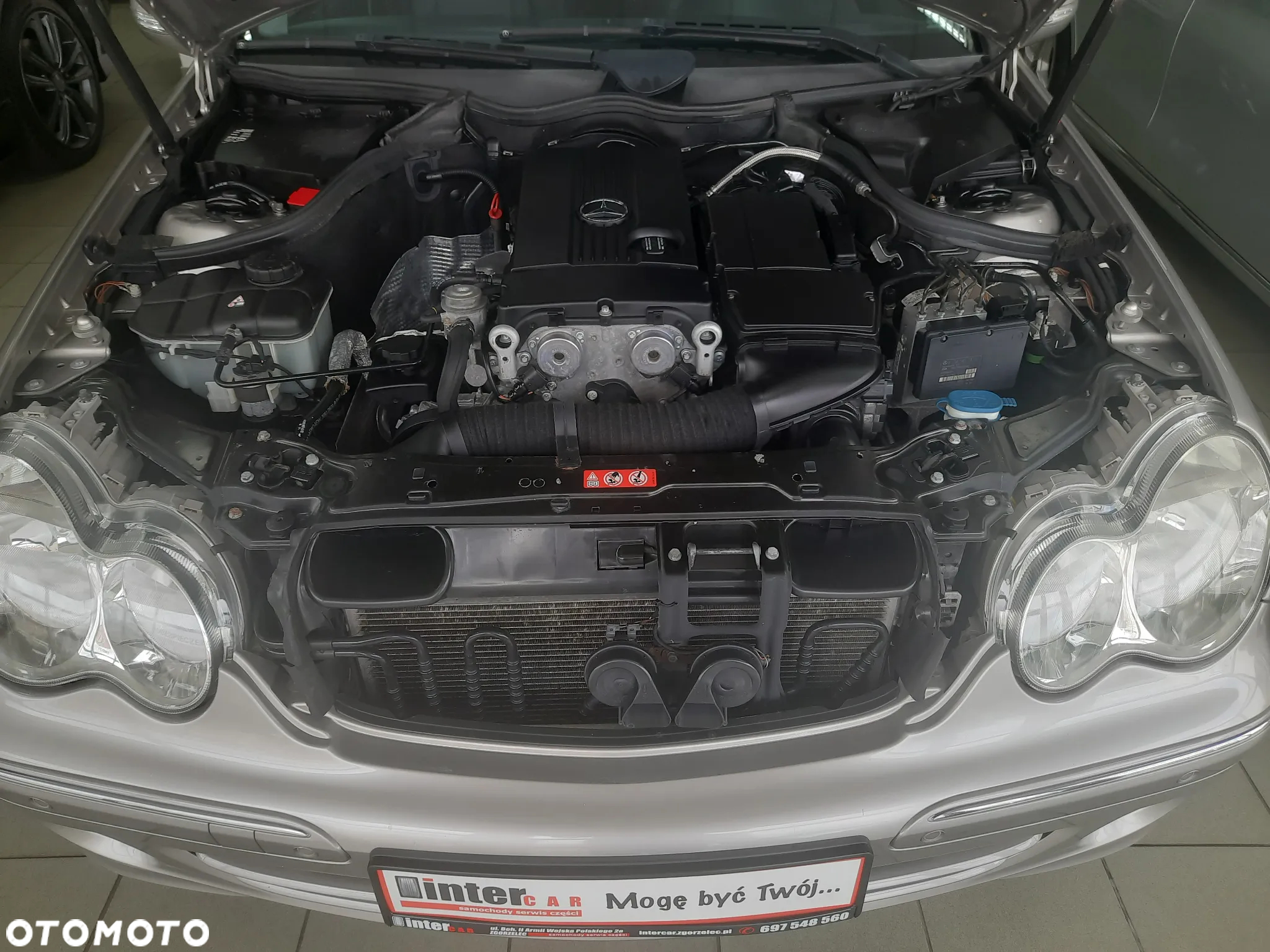 Mercedes-Benz Klasa C 180 T Kompressor Avantgarde Starline - 25