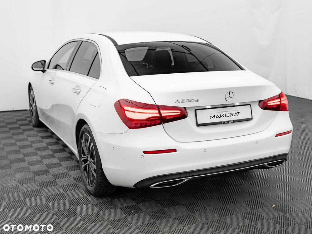 Mercedes-Benz Klasa A 200 d 4-Matic Progressive 8G-DCT - 5
