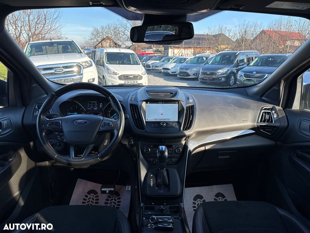 Ford Kuga 2.0 TDCi 4x4 Aut. ST-Line - 13