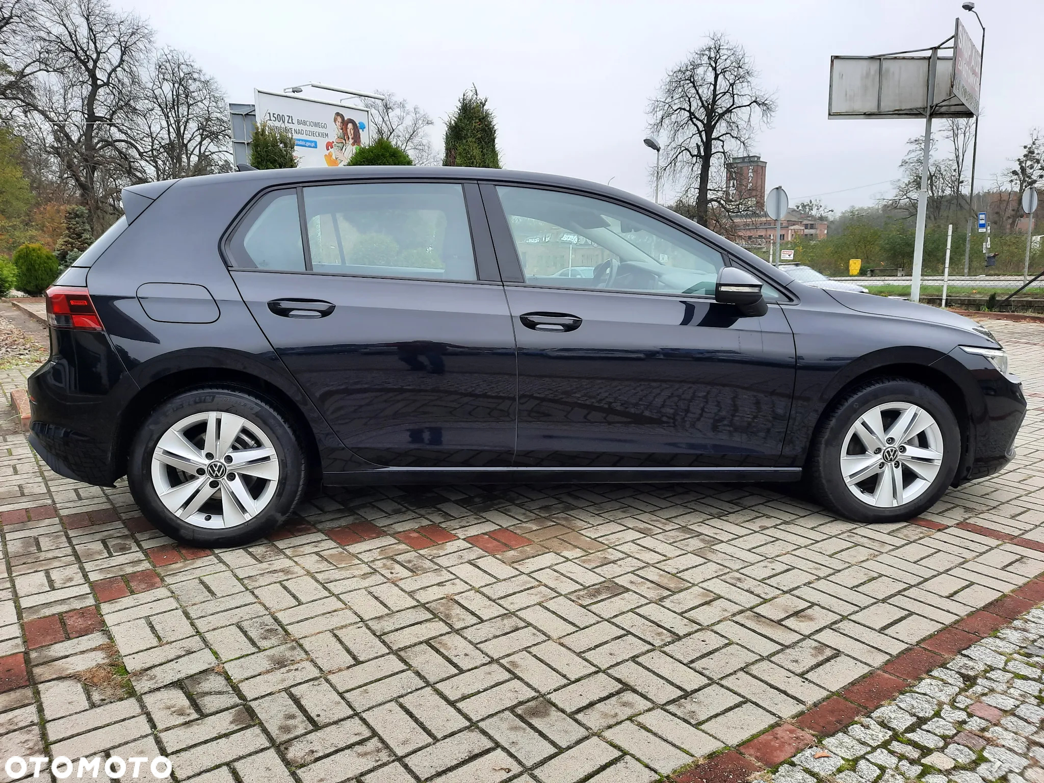 Volkswagen Golf VIII 2.0 TDI Life - 5
