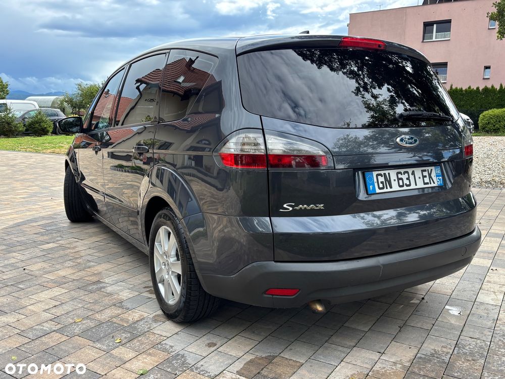 Ford S-Max 2.0 TDCi DPF Titanium - 8