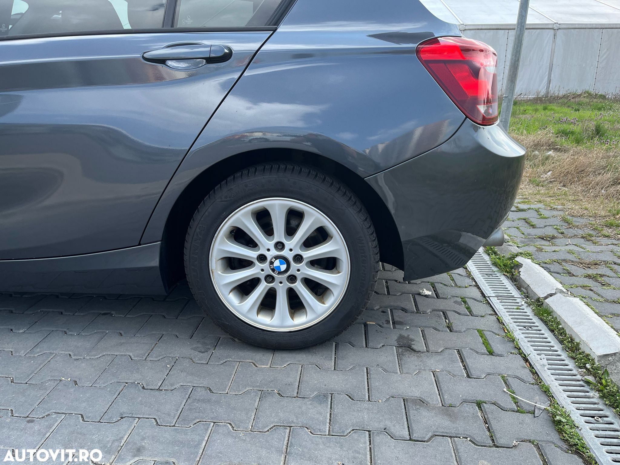 BMW Seria 1 - 12
