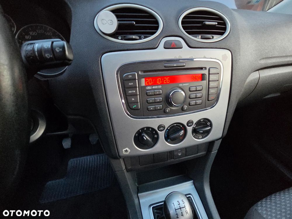 Ford Focus - 7