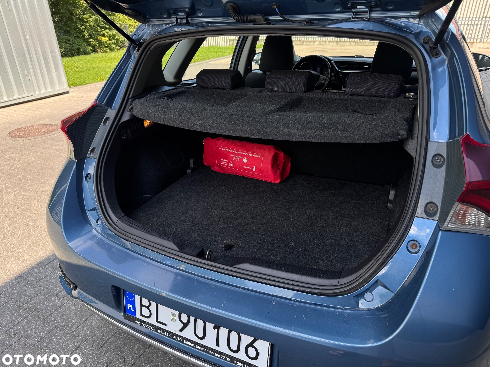Toyota Auris 1.6 Prestige - 11