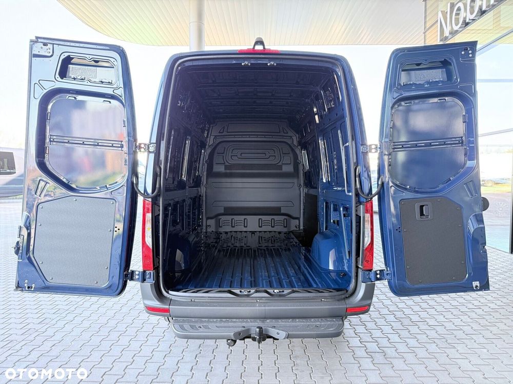 Mercedes-Benz Sprinter Furgon 315 cdi 3665 mm L2H2 3-os. - 10