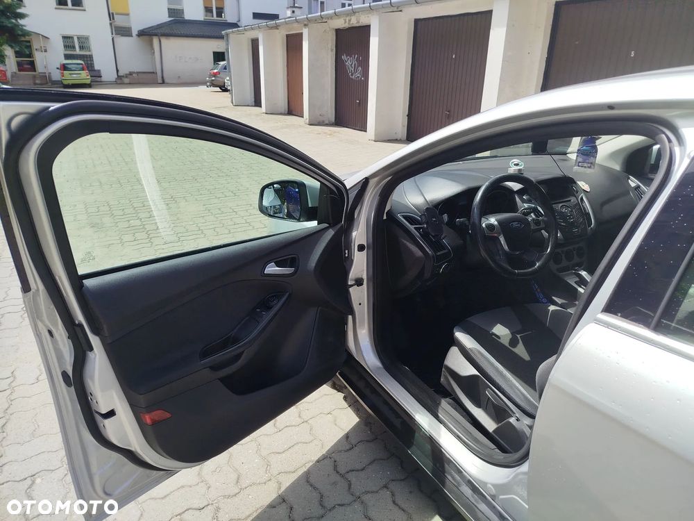 Ford Focus 1.6 TDCi Titanium - 8