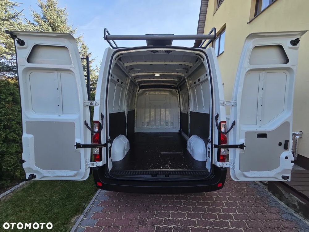 Renault Master - 24