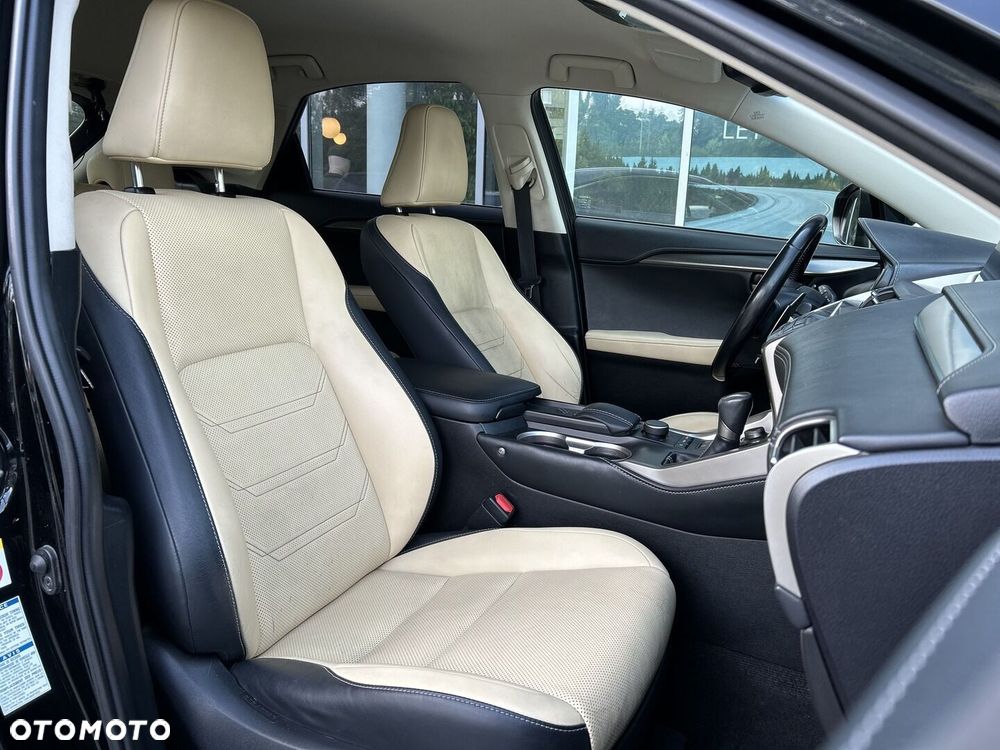 Lexus NX 200t Comfort AWD - 11