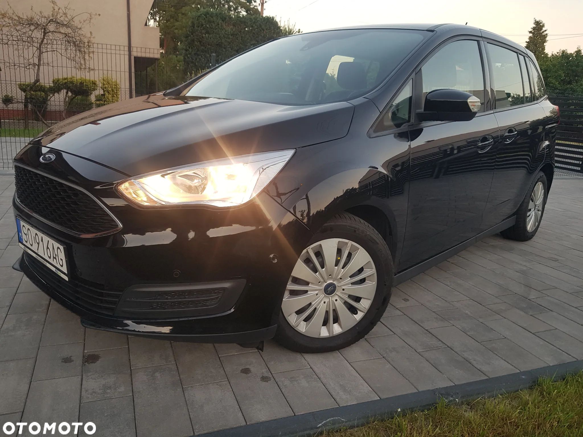 Ford Grand C-MAX Gr 1.0 EcoBoost Trend ASS - 1