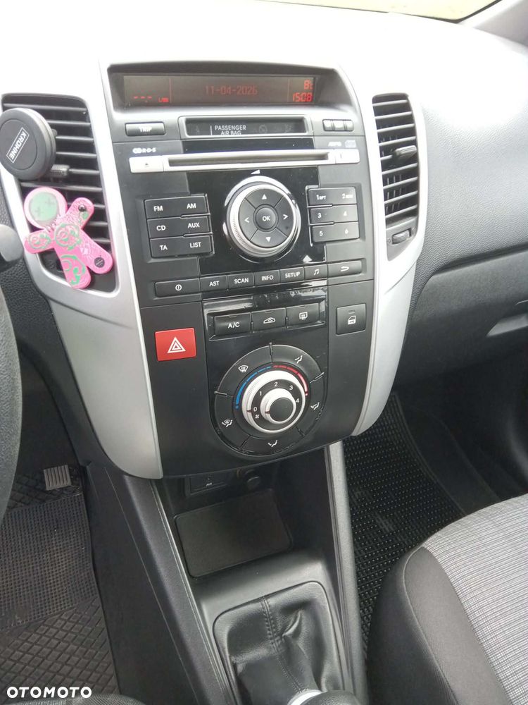 Kia Venga 1.4 S - 15