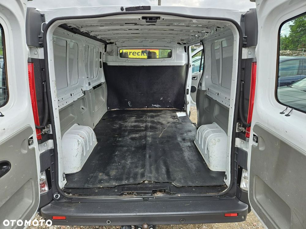 Opel Vivaro - 15