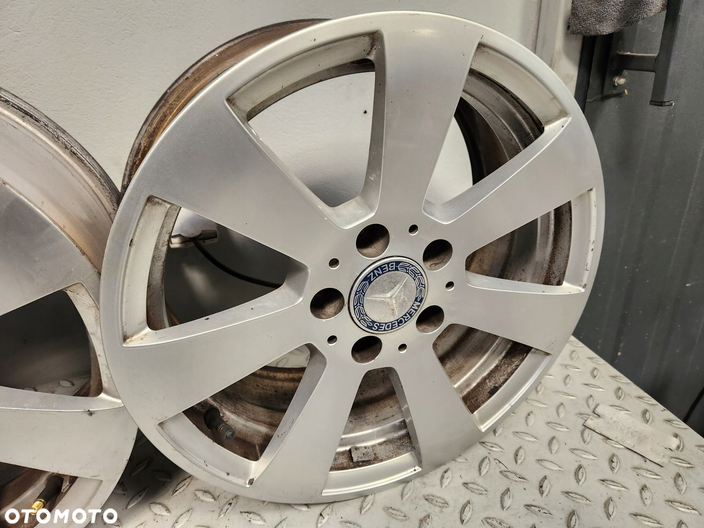 MERCEDES C KLASA W204 5X112 ET43 R16 KOŁA FELGI ALUMINIOWE A2044011102 - 5