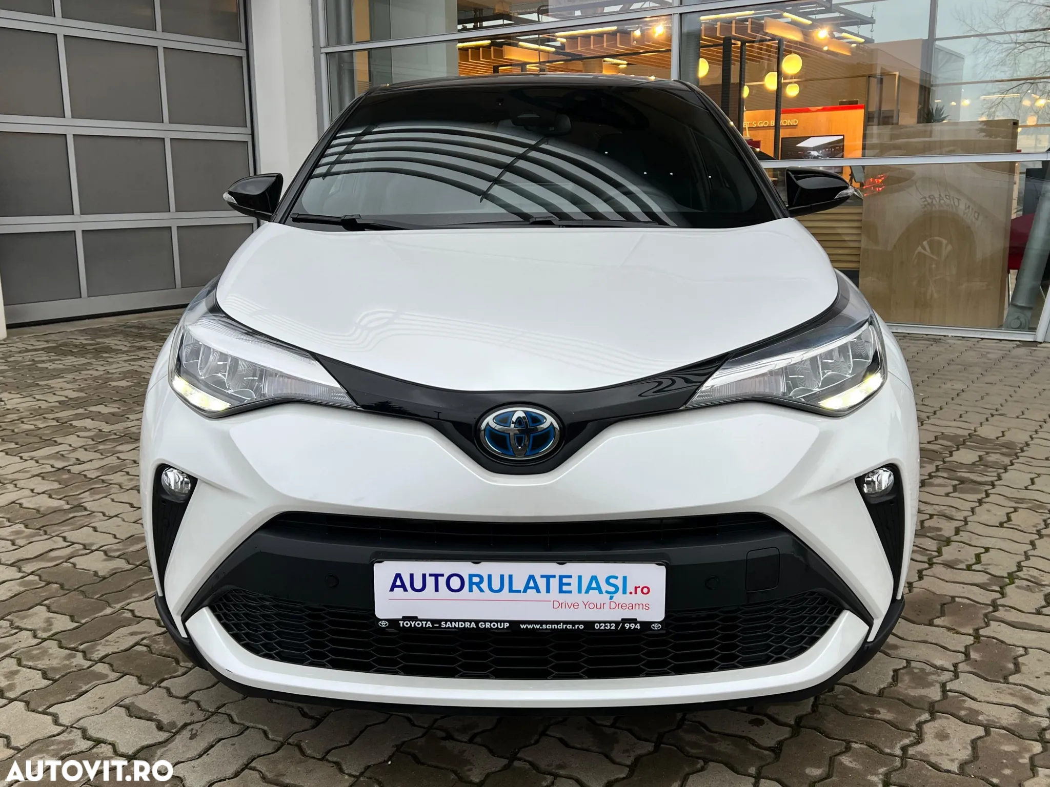 Toyota C-HR 2.0 HSD 184 CP 4x2 CVT Style - 9