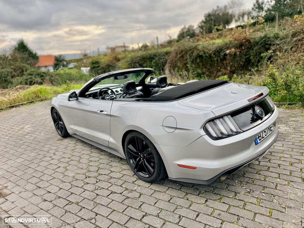 Ford Mustang Cabrio 2.3 Eco Boost - 15