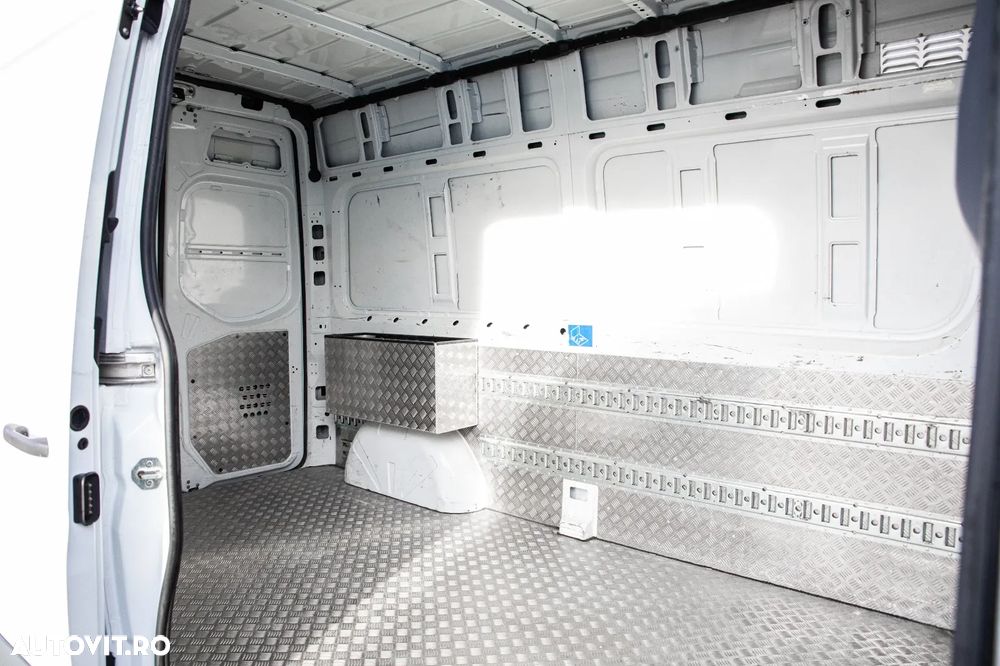 Mercedes-Benz Sprinter 313 - 11