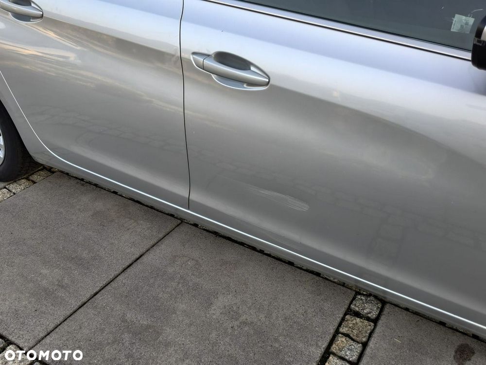 Peugeot 308 - 19