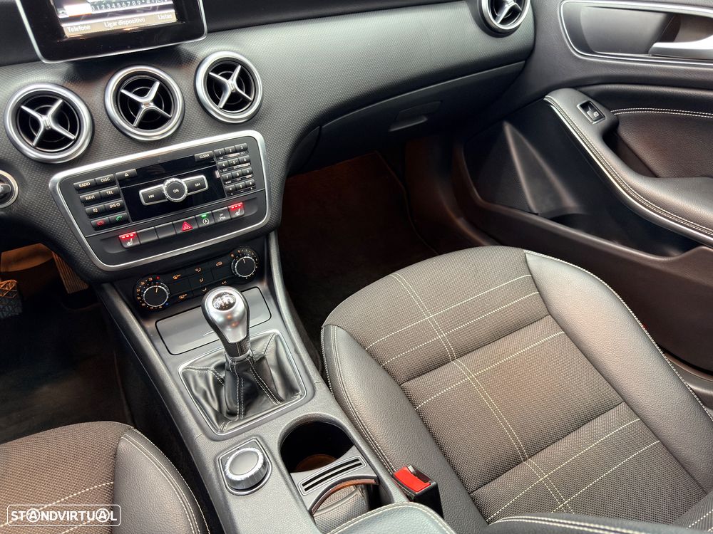 Mercedes-Benz A 180 d Urban - 25