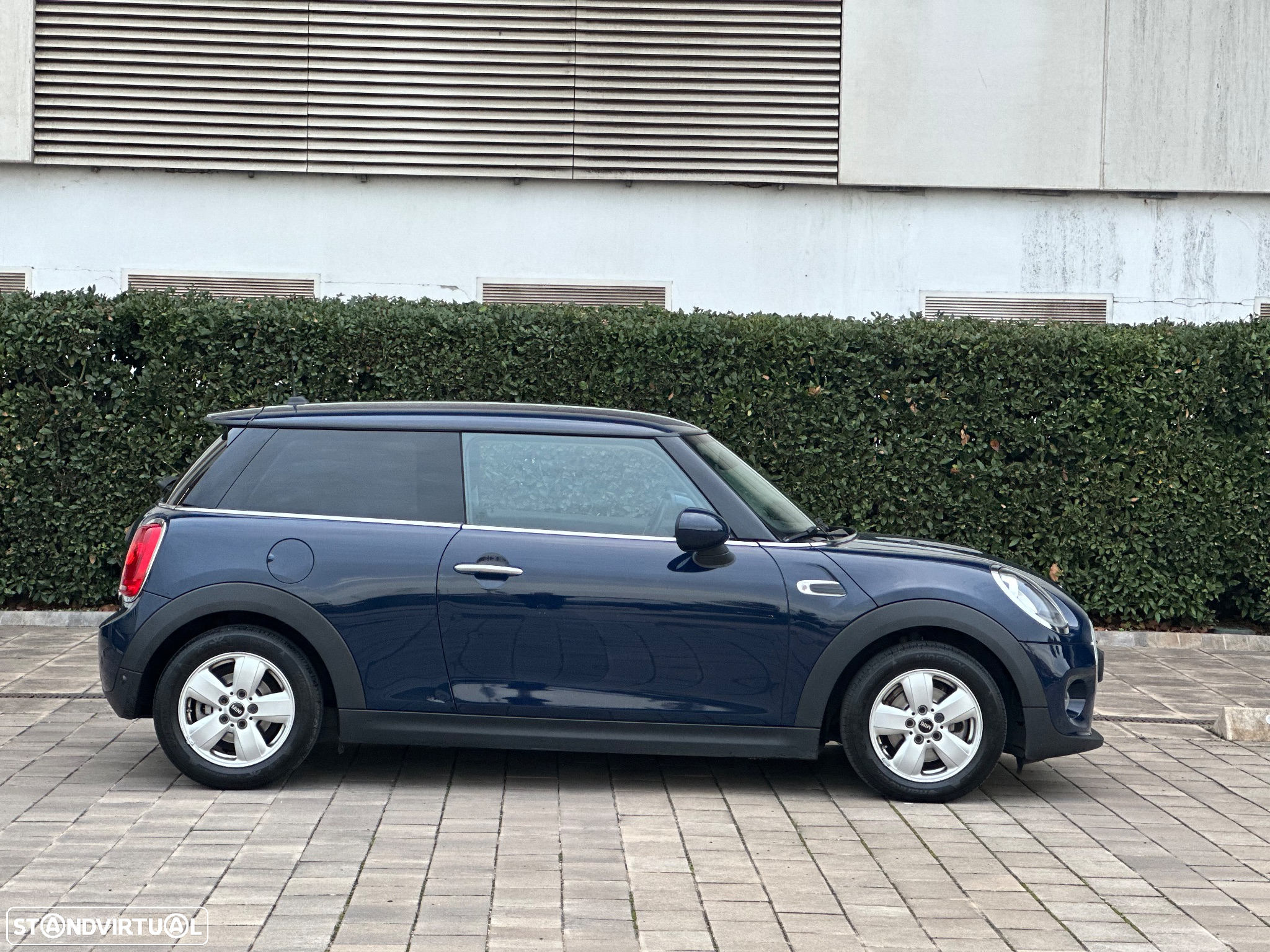 MINI 3 Portas One D - 4