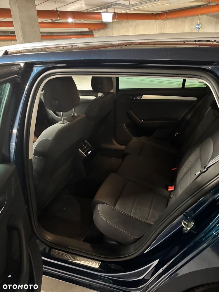 Skoda Superb 2.0 TDI Ambition - 6