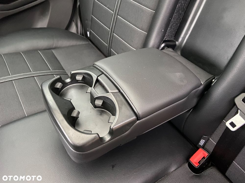 Ford Kuga 2.0 TDCi Titanium - 29