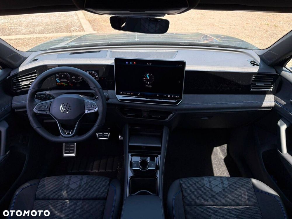 Volkswagen Tiguan - 4