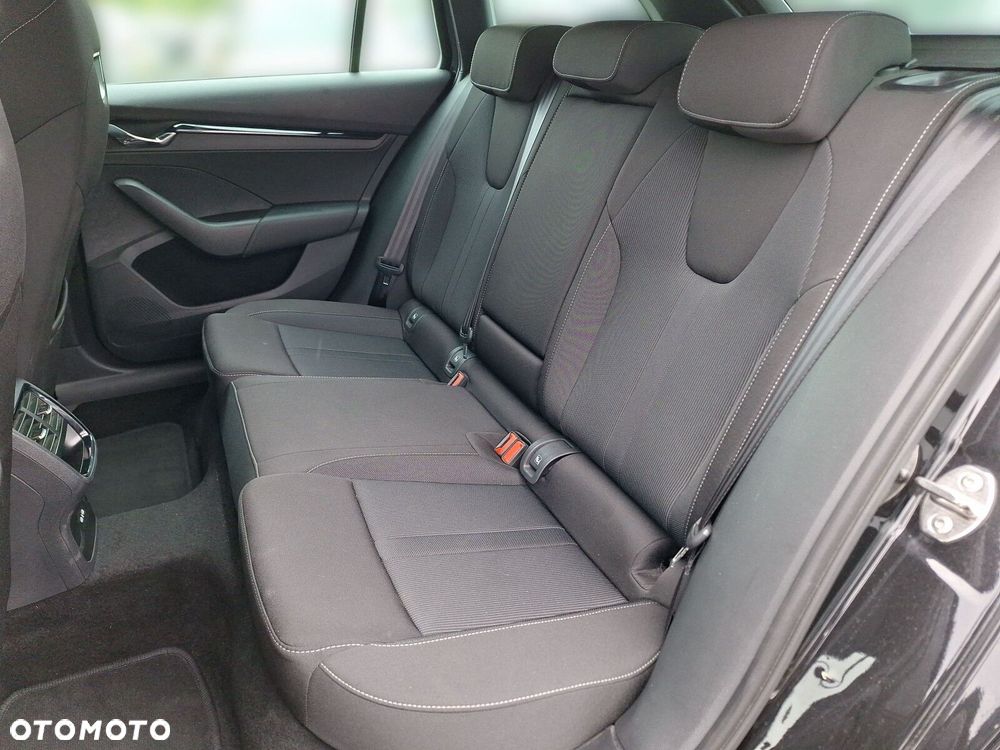 Skoda Octavia 1.5 TSI mHEV Sportline DSG - 11