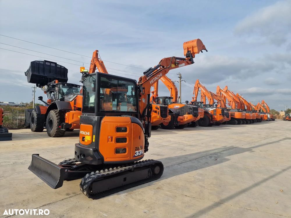 Hitachi ZX33U-6, Masa Operationala 3,7t, 2023, 1.305h, CUPLA RAPIDA HIDRAULICA+3 CUPE NOI, SistemAntifurt, Inst picon, senile 80% bune, Aer conditionat, Adancime sapare 5m, Ridica 2,8tone, Motor 25CP, posibilitate leasing 4 ani, CA NOU-PROMOTIE 36900 EUR+Tva - 32